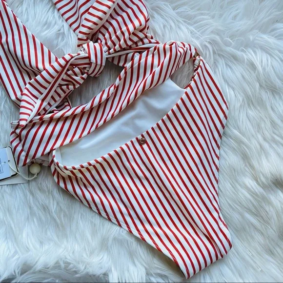 For Love & Lemons // Havana One-Piece Swimsuit - Picture 5 of 12